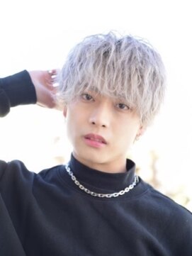 コード 四条河原町駅店(CHORD) ホワイトカラー/メンズカット/ケアブリーチ/ハイトーン/河原町