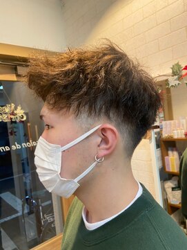 サロンドアンアリー(Salon de an Ally) メンズ20代30代40代メンズカットスパイラルヘッドスパ六町