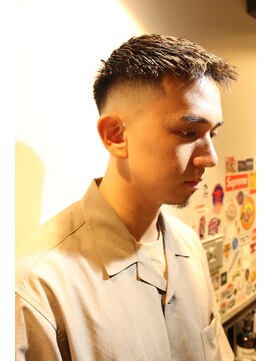 ツーエイチ 新宿(2H) ラフクロップ/新宿/フェード