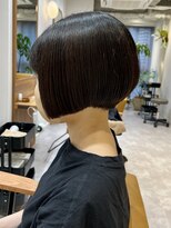 スナッグ(Snug.)&nbsp;【Snug.】前下がり×刈り上げボブ