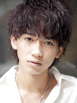 アルファ 新宿(alpha) フェザーパーマ/刈り上げセンターパート/サーフカール[新宿]