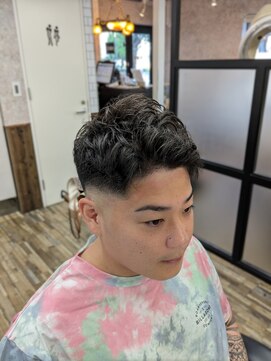 ティーズ バーバー T's BARBER フェード+パーマ