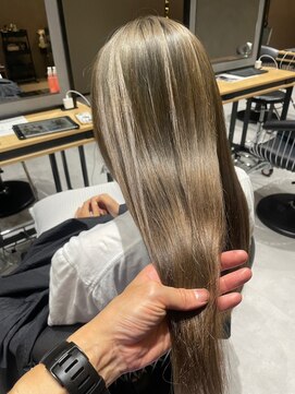 ピカイチ(pikaichi) *pikAicHi*ハイライト×艶髪