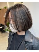 大人可愛いショートボブハイライト切りっぱなしボブ恵比寿