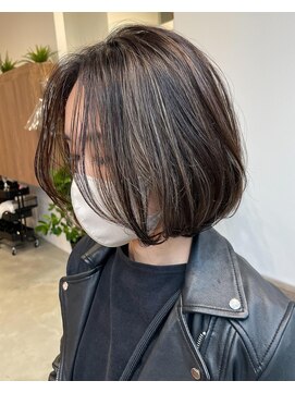 ピークス(PEAKS) 大人可愛いショートボブハイライト切りっぱなしボブ恵比寿