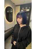 ブルーブラック