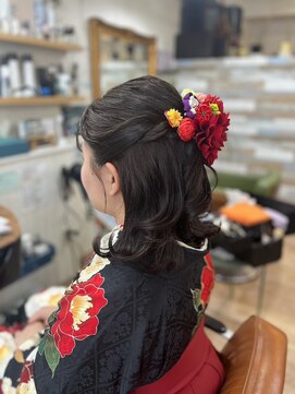 ハウオリ ヘアーワークス(Hauoli hair works) 卒業式アレンジ