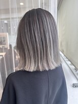 カラ ヘアーサロン(Kala Hair Salon)&nbsp;ハイライトバレイヤージュダブルカラーケアブリーチ20代30代40代