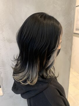 ルーツ 巣鴨 本店(roots) レイヤーカット×インナーカラー