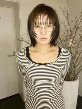 ゾーイダイミョウ(ZOEY daimyo) くびれウルフ/ウルフカット/レイヤーカット/ハッシュカット