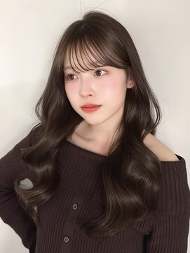 マウルルナ(MAEUL luna) 前髪　小顔　顔まわり