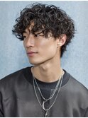 ツイストスパイラルパーマ マッシュヘア メンズパーマ 20代