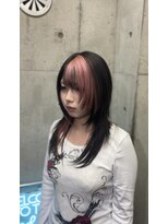 アールイーバイインク 渋谷(Re. by INK.) ピンク×ブラックデザイン