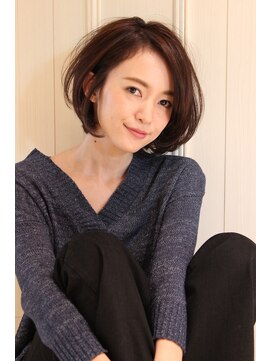 レウナ 外苑前(Reuna) 【30代・40代・50代】ひし形ワンカールボブ