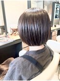 ショートボブ