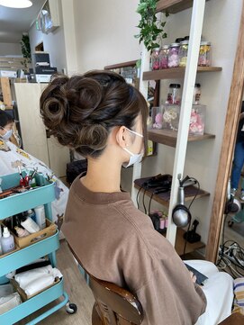 ロカット サロン(Roquat Salon) 着物にロングアップヘアアレンジ【ヘアセット/立川/立川南】