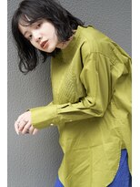 イリ(iri) 〈iri〉ウェーブ/ボブ/ブラウンカラー