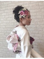 ノォーク(nook) 振り袖 袴 和装にあうアップスタイル