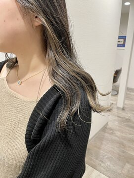 サク(Sac.) インナーカラー×シルキーベージュ Sac.恵比寿 栃木優佑