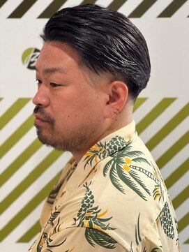 バーバーバー 四谷(BARBER-BAR) 大人のフェードスタイル