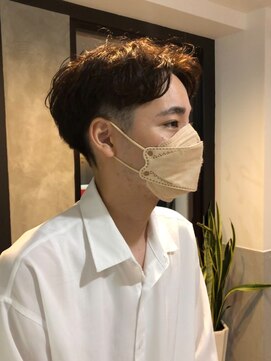 ラッキーヘア 加古川(Lucky Hair) センターパート/メンズパーマスタイル【シン】