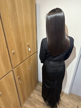 イオエ 梅田(ioe) ダブルカラー/大人ボブ/黒髪スタイル/髪質改善/縮毛矯正