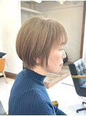 白髪ぼかし/白髪ぼかしハイライト/似合わせカット/大人ショート