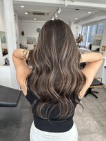 カラ ヘアーサロン(Kala Hair Salon)&nbsp;大人上品筋感ハイライト