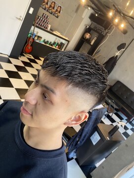 バッドバーバー 蒲田店(BAD BARBER) 濡れパン/スキンフェード/フェザーアップ