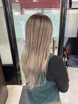 アイズ 本厚木(AIZU) ハイトーンカラー