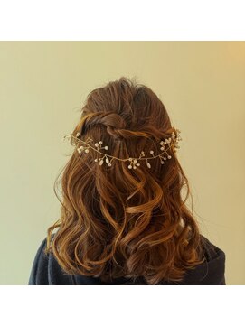 ブリスト(BRIST) ヘアセット/ヘアアレンジ/二次会/大人美人/韓国風@30代40代50代