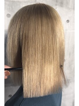 メゾン 心斎橋店(Maison) ミルクティー/グレージュ/ベージュ