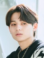 エルマーク 茨木(L-MARK) センターパートニュアンスパーマ韓国カルマパーマコンマヘア