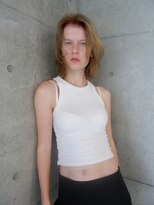 オーオシカシカスペース(OOO YY Space)&nbsp;ブロンドベージュ×柔らかなボブレイヤー