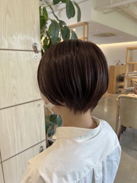 アドラーブル 万代店 (adorable) ふんわりショートボブ透明感ピンクブラウン小顔ナチュラル