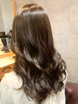 アフィナー(Afinar) 【横浜/横浜駅】ふんわり艶ダークロングで大人可愛く