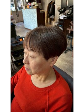 ビーチェ 小岩(Bice) 美シルエットショート×白髪ぼかし