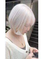 エンネ 新宿(enne) 圧倒的ホワイトカラー