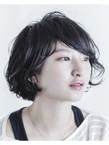 ブルー ヘアーメイク(Blue Hair Make)&nbsp;涼しげ黒髪ボブパーマスタイル