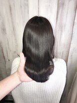 アンフィドットドゥルドゥ(AnFye.dueldo)&nbsp;[AnFye.dueldo]つやっつやの艶髪「髪質改善＋縮毛矯正」