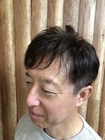 コレトモ(KORETOMO) 短髪黒髪無造作刈り上げ爽やかスキンフェード束感ショート