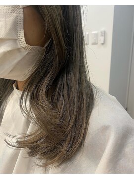 グレイスヘアーラン(grace hair Lan) 韓国風レイヤー＋バレイヤージュ