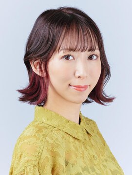 アース コアフュールボーテ 上越店(EARTH coiffure beaute) インナーカラー×くびれ大人ミディ