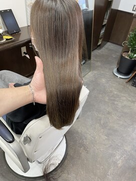 ムーブ(Moob) オレンジ味を抑えたMT Beige color【別府】