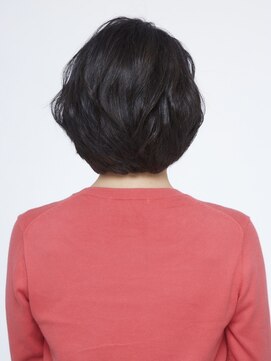 えがお美容室 【えがお美容室】ボリュームが気になる方に◎ショートボブヘア