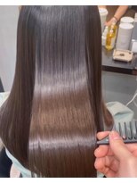 アム 表参道(am)&nbsp;表参道/青山/韓国/韓国ヘア/韓国風/縮毛矯正/髪質改善