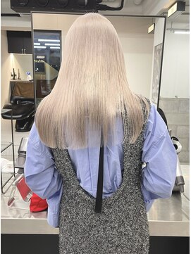 ノットイコール(not equal) white beige