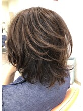 ブランシュール(Blancheur) 大人のミディアムレイヤー