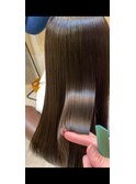 【クラウン】20代30代40代ロングきりっぱカット×酸性ストレート
