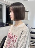 あご下1.5cm軽めぱつっとボブ【大阪/梅田】